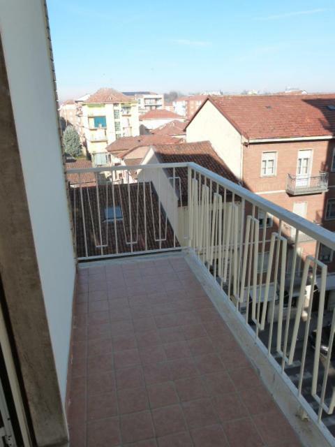 Asti Lovely Apartment المظهر الخارجي الصورة
