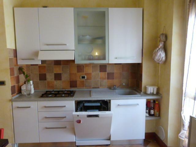 Asti Lovely Apartment المظهر الخارجي الصورة